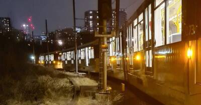 LIVE updates: Football fans told to WALK into city centre as Metrolink outages cause chaos across the city - manchestereveningnews.co.uk - Manchester