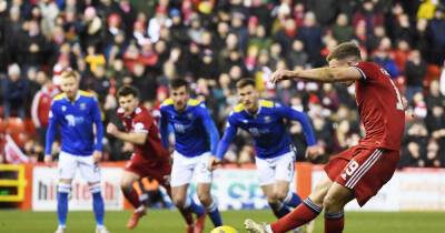 Aberdeen's Lewis Ferguson ignores fans abuse as Scott Brown goes off injured - but St Johnstone have a big fitness concern too in stalemate
