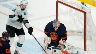 Skinner’s first shutout leads Oilers past Sharks