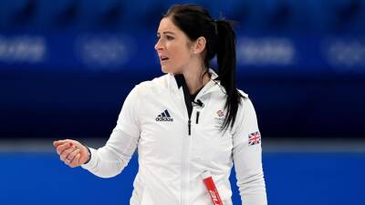Eve Muirhead - Jennifer Dodds - Winter Olympics 2022 - Great Britain's curling medal hopes hang in balance after 'crushing' defeat to China - eurosport.com - Britain - Russia - Sweden - Switzerland - China - Beijing