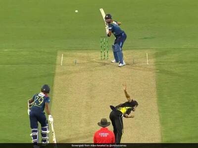 Mitchell Starc - Glenn Maxwell - Aaron Finch - Matthew Wade - Watch: Mitchell Starc's Off-Cutter Doesn't Go As Planned In Shocking Delivery - sports.ndtv.com - Australia -  Canberra - Sri Lanka - county Kane