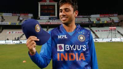 India vs West Indies 1st T20I: Ravi Bishnoi Makes International Debut At Eden Gardens