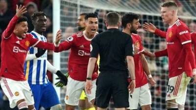 Graham Potter - Adam Webster - Bruno Fernandes - Anthony Elanga - Peter Bankes - Jarred Gillett - Manchester United charged for player conduct in win over Brighton - bbc.com - Manchester -  Brighton