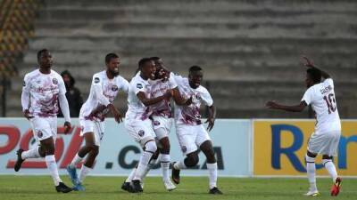 Carlos Ortiz - Wandisile Letlabika rescues Swallows with last minute equaliser against Stellenbosch - iol.co.za - Usa - South Africa - Venezuela -  Durban
