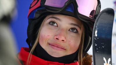 Freestyle skiing-"Snow princess" Gu has one more fan to win over - her grandmother