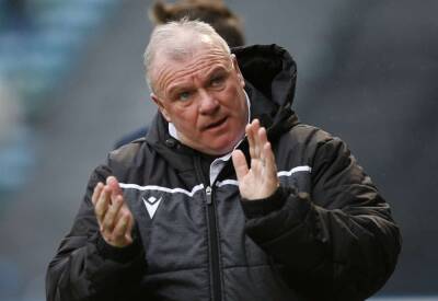 Ex-Gillingham manager Steve Evans is the bookies' favourite to succeed Derek Adams at Bradford City
