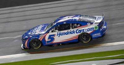 Alex Bowman - Larson takes Daytona 500 pole, Villeneuve guaranteed starting slot - msn.com