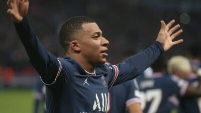 Kylian Mbappe considering PSG offer that would make him world's highest-paid player - report