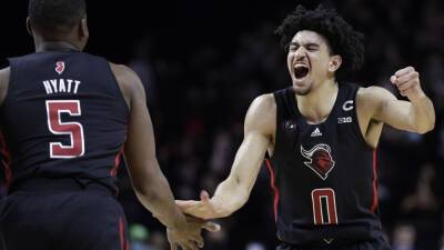 Rutgers downs No. 12 Illinois, 4th straight vs ranked team - foxnews.com - state Wisconsin - state Michigan - state Illinois