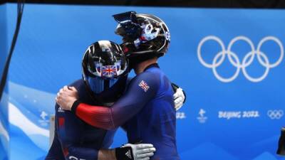 Brad Hall - Bobsleigh-Brits keep stiff upper lips after crash, ready to go full bore in the four-man - channelnewsasia.com - Britain - China
