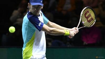 Alex De-Minaur - Christian Radnedge - De Minaur says he is vaccinated amid reports of falsified certificate - channelnewsasia.com - Australia - London - county La Paz