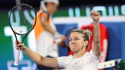 Simona Halep extends fine form to reach Dubai Tennis Championships semi-finals
