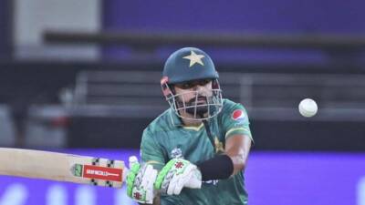 Pakistan confident in ailing captain Babar