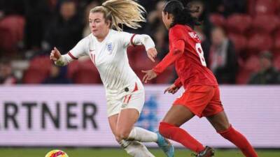 Jessie Fleming - Fran Kirby - Millie Bright - Arnold Clark-Cup - Ellen White - Sarina Wiegman - Keira Walsh - Janine Beckie - England 1-1 Canada: Lionesses held to draw in opening game of Arnold Clark Cup - bbc.com - Manchester - Germany - Spain - Canada - Georgia - county Ashley