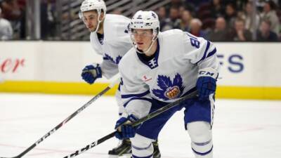 Leafs sign D Hollowell to one-year, two-way contract extension