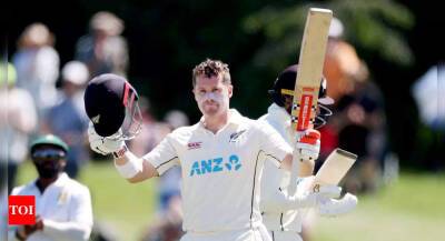 1st Test: South Africa in disarray, New Zealand on course for big win