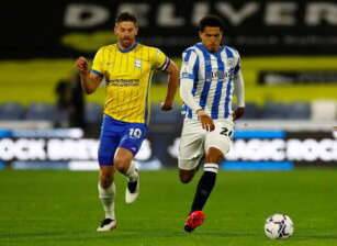 “I think Levi Colwill is better than Trevah Chalobah by a country mile” – Huddersfield fan pundit offers verdict on Chelsea man