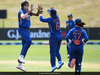 Watch: Jhulan Goswami Bowls The 'Perfect Delivery' To Clean Bowl New Zealand's Batting Great