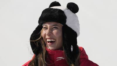 Eileen Gu - Winter Olympics 2022: China's Eileen Gu wins 3rd Olympic medal -- a halfpipe gold - foxnews.com - China - Beijing