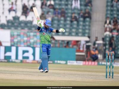 Mohammad Rizwan - Watch: Mohammad Rizwan In Full Flow, Slams 5th Half-century In PSL 2022 - sports.ndtv.com - Pakistan
