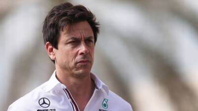 Max Verstappen - Lewis Hamilton - Michael Masi - Toto Wolff - Eduardo Freitas - Niels Wittich - Wolff optimistic about F1's steps to improve race management - tsn.ca - Abu Dhabi - Bahrain
