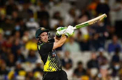 Inglis, Maxwell power Australia to victory over Sri Lanka