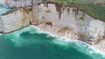 The French and German coastal regions on the climate change frontline