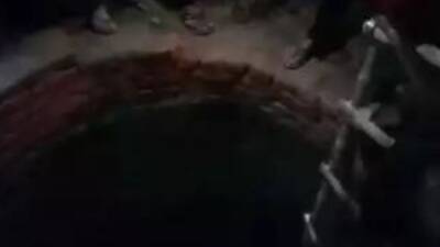 Mueren al menos 13 mujeres tras caer a un pozo en una boda - en.as.com - India - Nepal
