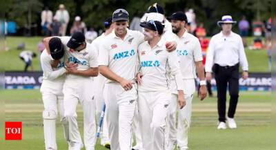 New Zealand crush South Africa to win first Test inside three days