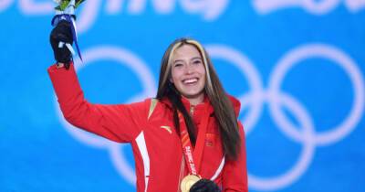 Ailing (Eileen) Gu is writing a book: From Olympic shredder to best-seller? "It's about having fun, breaking boundaries, creating miracles" - olympics.com - Usa - China - Beijing - state California