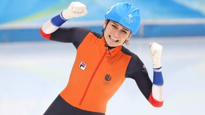 Winter Olympics 2022 - Irene Schouten wins third speed skating gold in Beijing with sprint finish in women's mass start