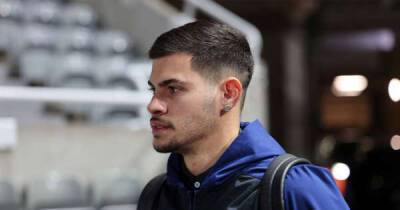 Aston Villa - Eddie Howe - Bruno Guimaraes - Ryan Fraser - Martin Dubravka - Fabian Schar - Emil Krafth - Joe Willock - Dan Burn - Jacob Murphy - 'Losing patience' - Newcastle supporters frustrated with midfield omission in line-up vs West Ham - msn.com - Brazil