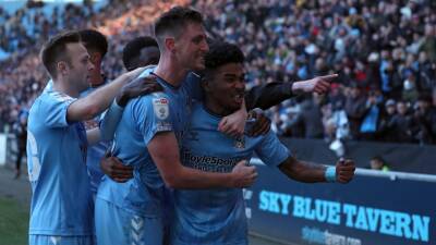 Coventry leave it late to see off battling Barnsley
