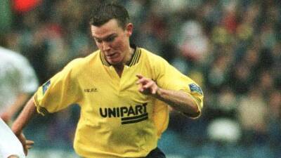 Former Oxford winger Joey Beauchamp dies at age of 50