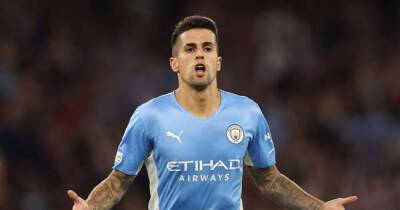 Ed Woodward - James Robson - Gary Neville - Joao Cancelo - Gary Neville urged Man Utd multiple times to sign Joao Cancelo - but Ed Woodward refused - msn.com - Manchester - Spain - Portugal