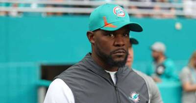Brian Flores - Stephen Ross - Brian Flores sues NFL and New York Giants over 'sham' interview to comply with Rooney Rule - msn.com - New York -  New York