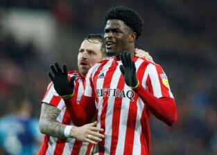 Josh Maja - Jacob Brown - Steven Fletcher - Josh Maja from Bordeaux to Stoke City: Is it a good move? Will he start? What does he offer? - msn.com - France -  Stoke