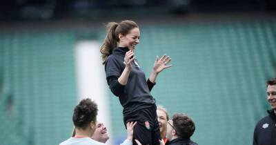 Eddie Jones - Courtney Lawes - Kate lifted in England lineout as she reveals Louis is ‘kamikaze’ rugby player - msn.com