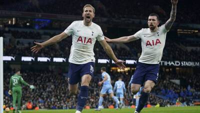 Harry Kane - Pierre Emile Hojbjerg - Title race is back on in EPL after Harry Kane sinks Man City - foxnews.com - Britain - Manchester -  Man