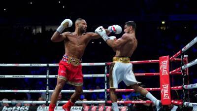 Kell Brook defeats Amir Khan in six rounds in non-title catchweight bout at AO Arena - espn.com - Britain - Manchester -  Sheffield
