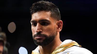 Amir Khan mulls retirement after loss to Kell Brook - bt.com - Britain - Manchester