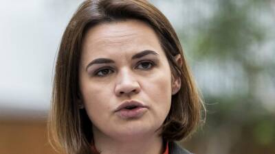 Svetlana Tsikhanouskaya: 'Democratic world must show its teeth' over Belarus
