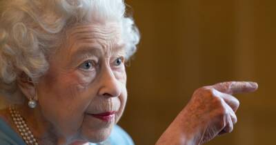 The Queen flooded with messages of support after positive Covid-19 test - live updates