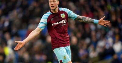 Wout Weghorst helps Burnley off foot of Premier League table with Brighton win