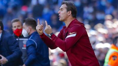 Julen Lopetegui - ESPANYOL 1 - SEVILLA 1 I Lopetegui: "¿La roja a Koundé? Se beneficia al infractor" - en.as.com