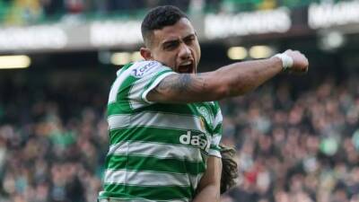 Callum Macgregor - Mark Macghee - Celtic 3-2 Dundee: Giorgos Giakoumakis hat-trick sends hosts three points clear - bbc.com - Scotland - Greece