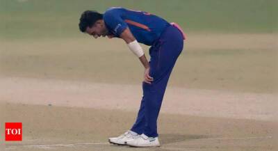Deepak Chahar sustains hamstring pull, looks doubtful for Sri Lanka series - timesofindia.indiatimes.com - Sri Lanka -  Chennai