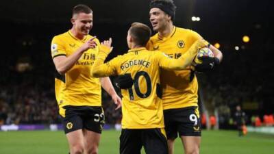 Wolverhampton Wanderers 2-1 Leicester City: Daniel Podence nets winner for Wolves