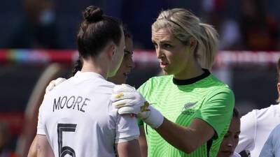 US women take advantage of 3 own goals to beat New Zealand