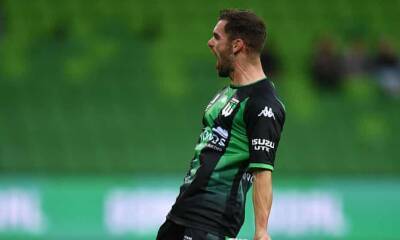 Riley Macgree - Ben Garuccio stuns A-League with ‘unbelievable’ scorpion kick goal - theguardian.com